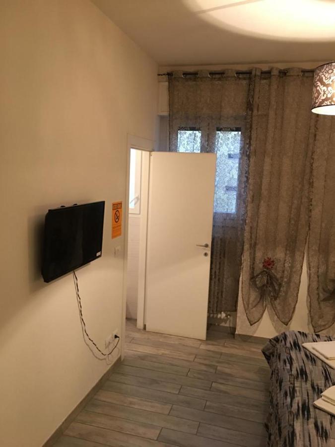 Affittacamere Real Fly Bolonia Exterior foto