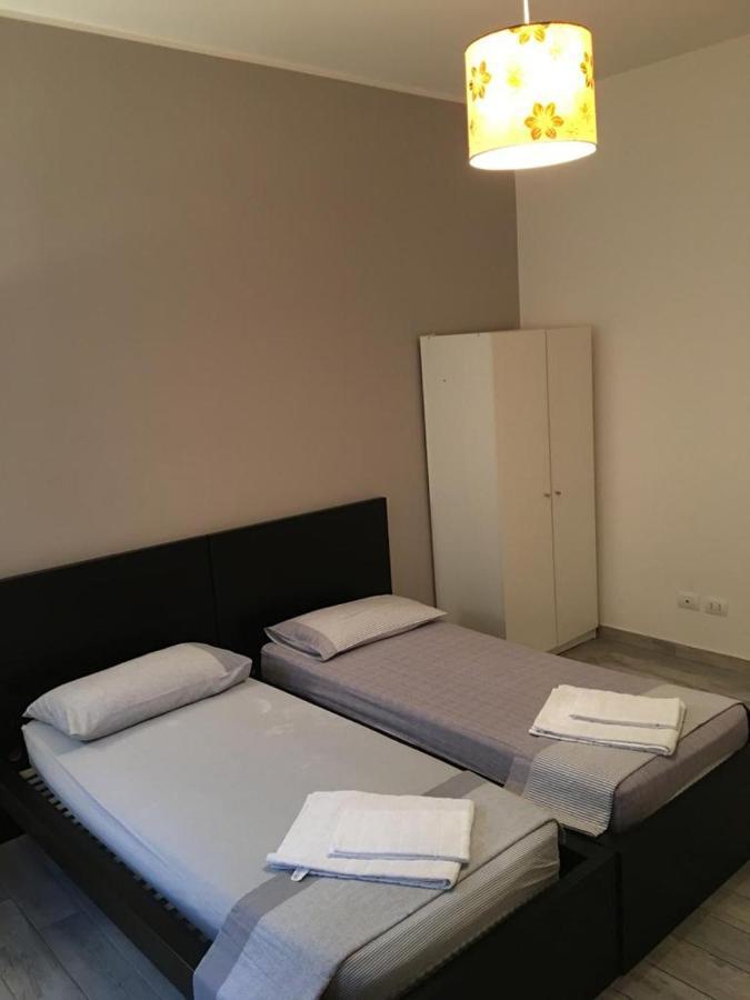 Affittacamere Real Fly Bolonia Exterior foto